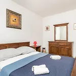 6 Bedroom Beautiful In Holiday home