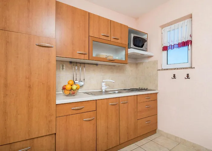 Дом отдыха 6 Bedroom Beautiful In Повляна