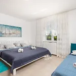 6 Bedroom Beautiful In * Povljana