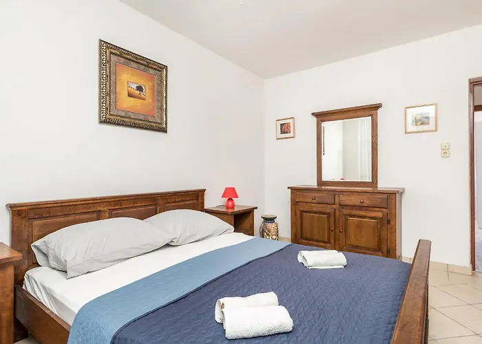 6 Bedroom Beautiful In Сasa de vacaciones